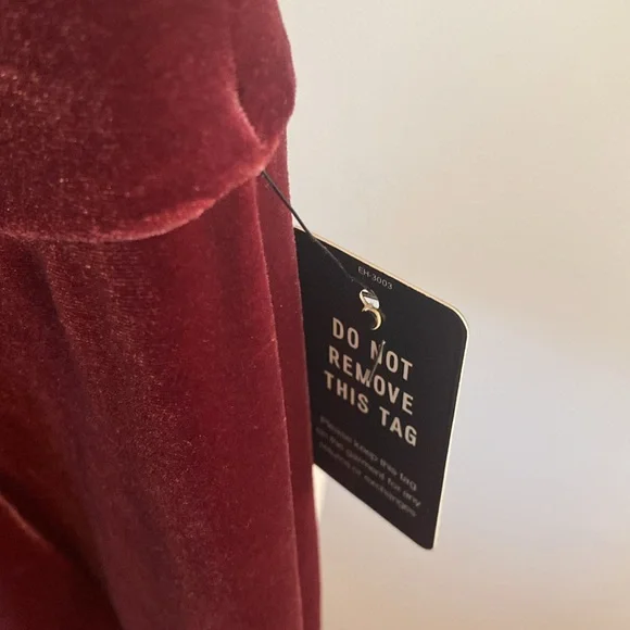 Express size zero strapless velvet jumpsuit NWT - Picture 6 of 9